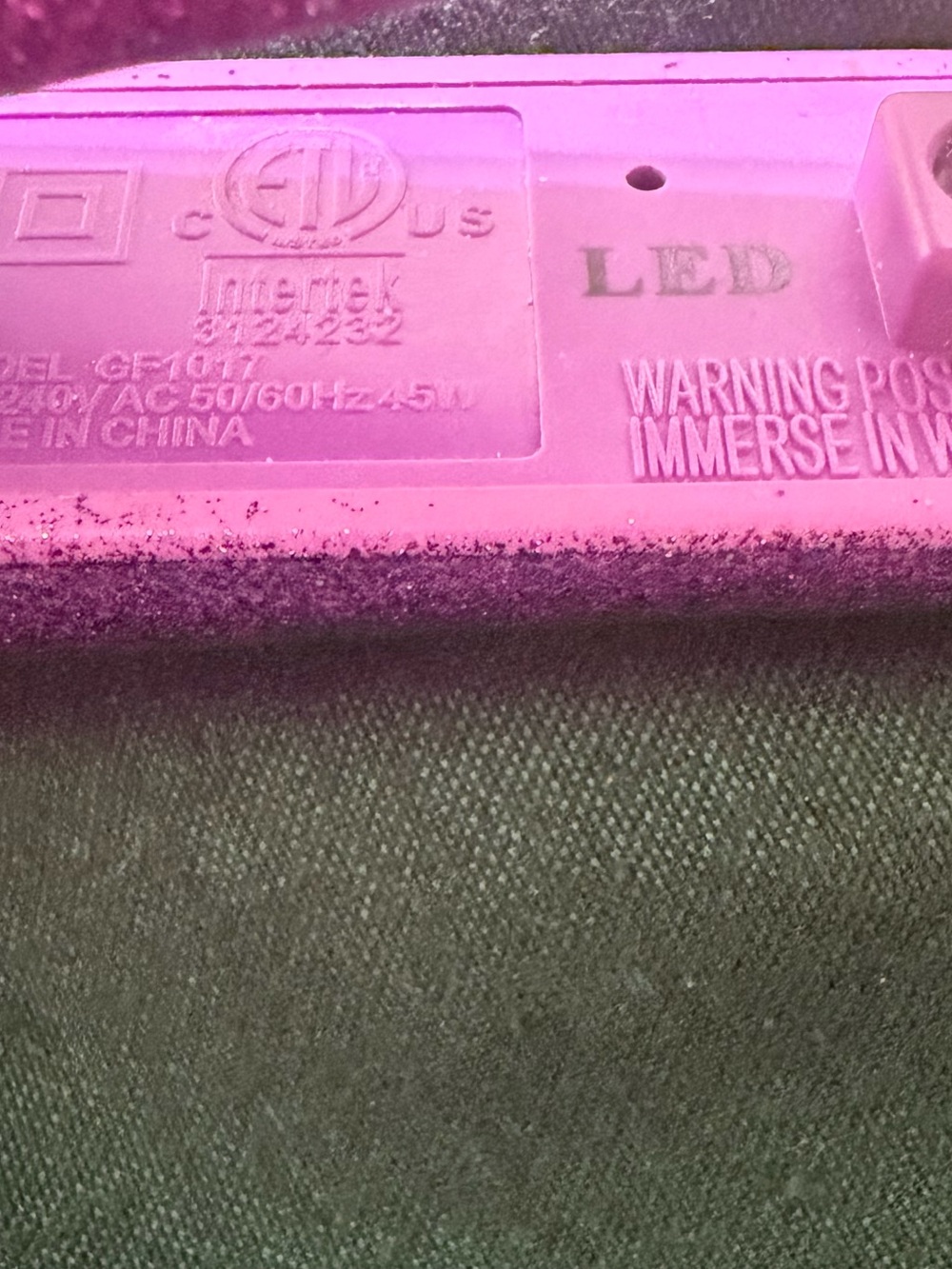 Compact Pink LED Makeup Light - Picture 9 of 9